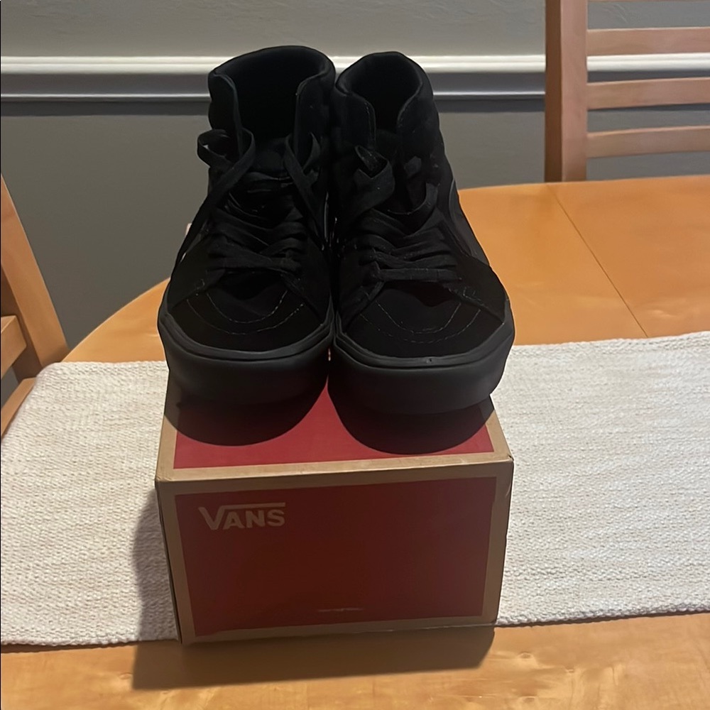 Vans Black High-Top Sneakers Suede Canvas Versatile